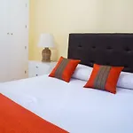 Apartamentos Duque Martinez Izquierdo.